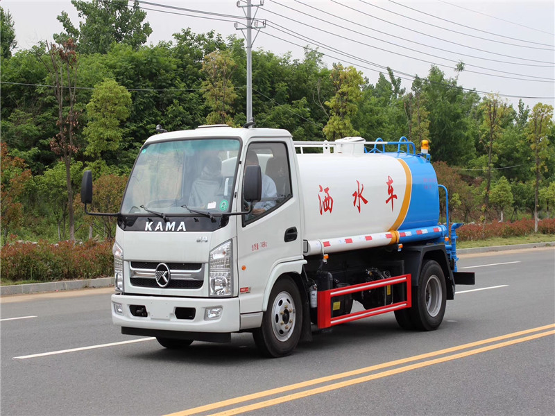 凯马5方洒水车