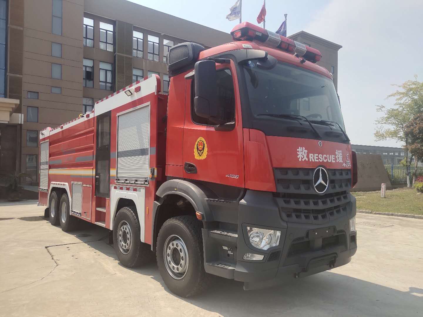 安奇正牌AQZ5380GXFPM180/B泡沫消防车