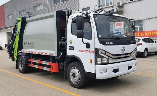 程力威牌CLW5121ZYS6WL压缩式垃圾车