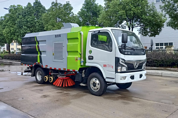 龙星汇牌HLV5070TXSEQ6洗扫车