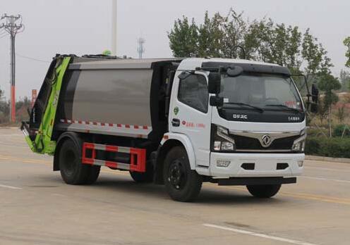 程力威牌CLW5120ZYS6KL压缩式垃圾车