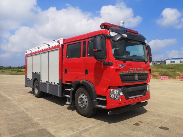 润泰牌RT5180GXFPM60/H6泡沫消防车